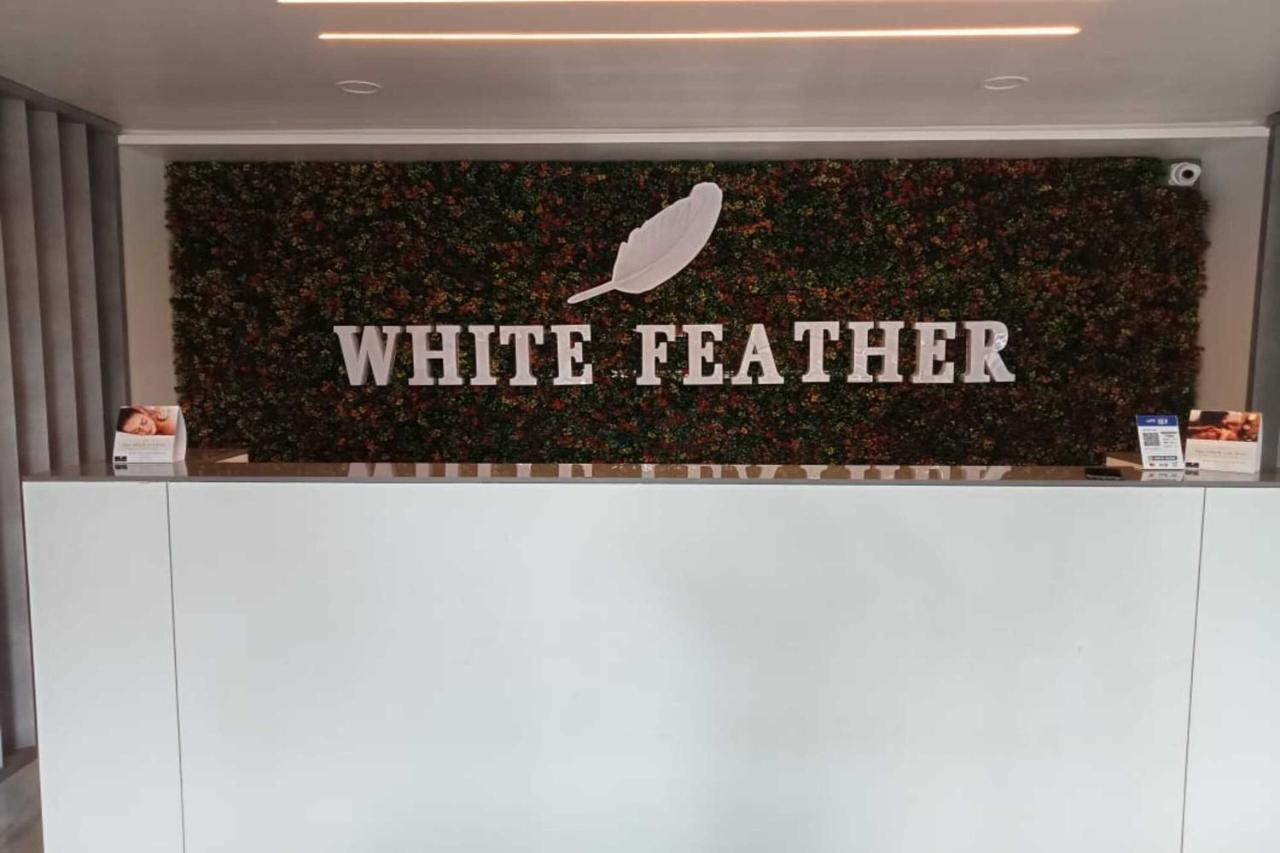 White Feather Resort Kauncha 실바사 외부 사진