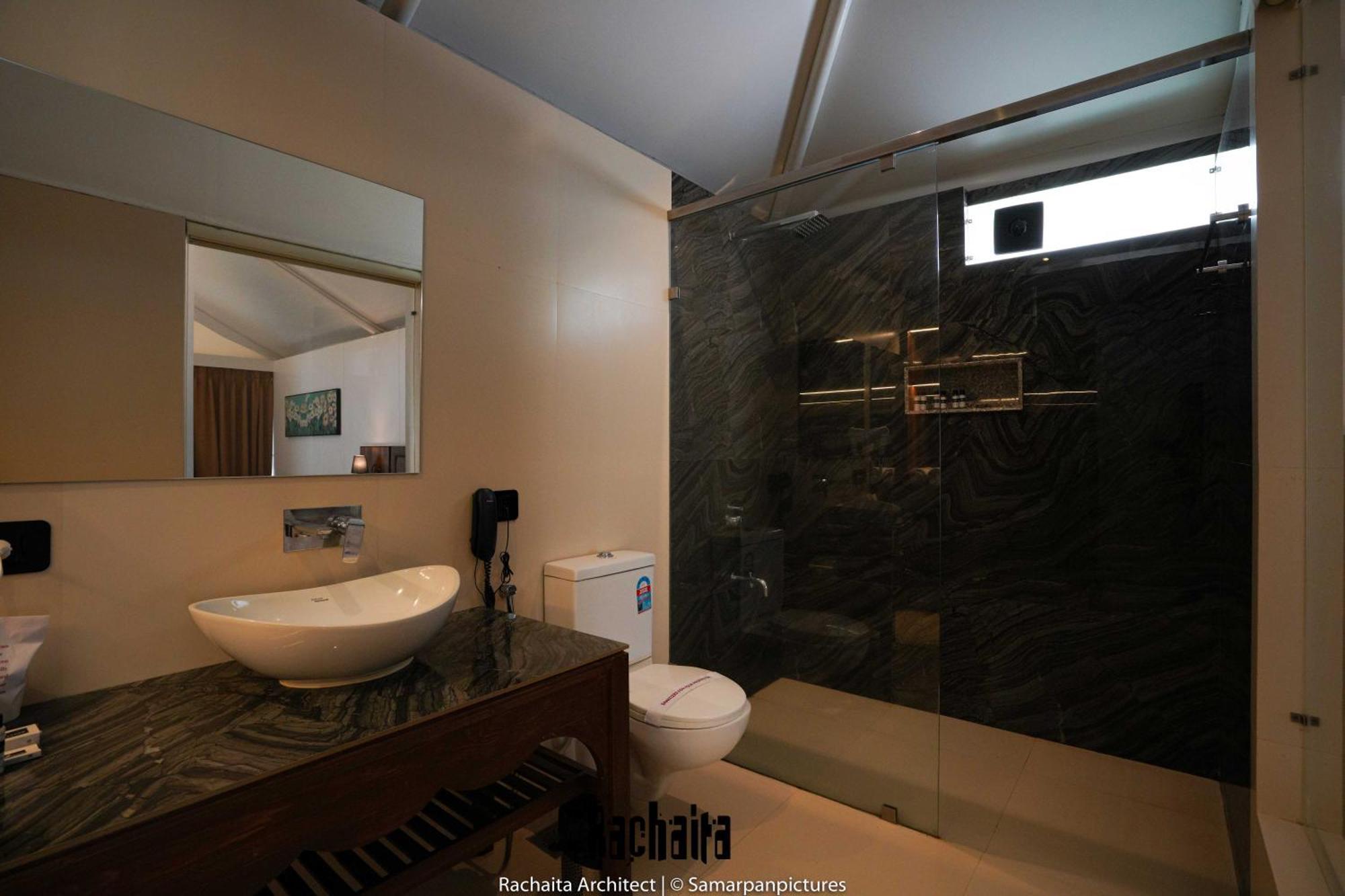 White Feather Resort Kauncha 실바사 외부 사진