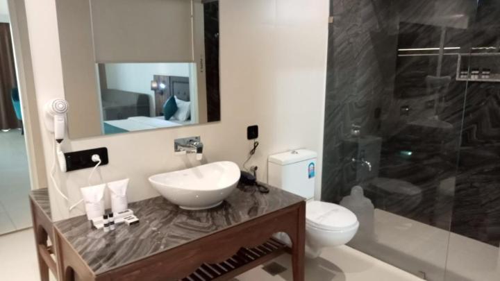 White Feather Resort Kauncha 실바사 외부 사진